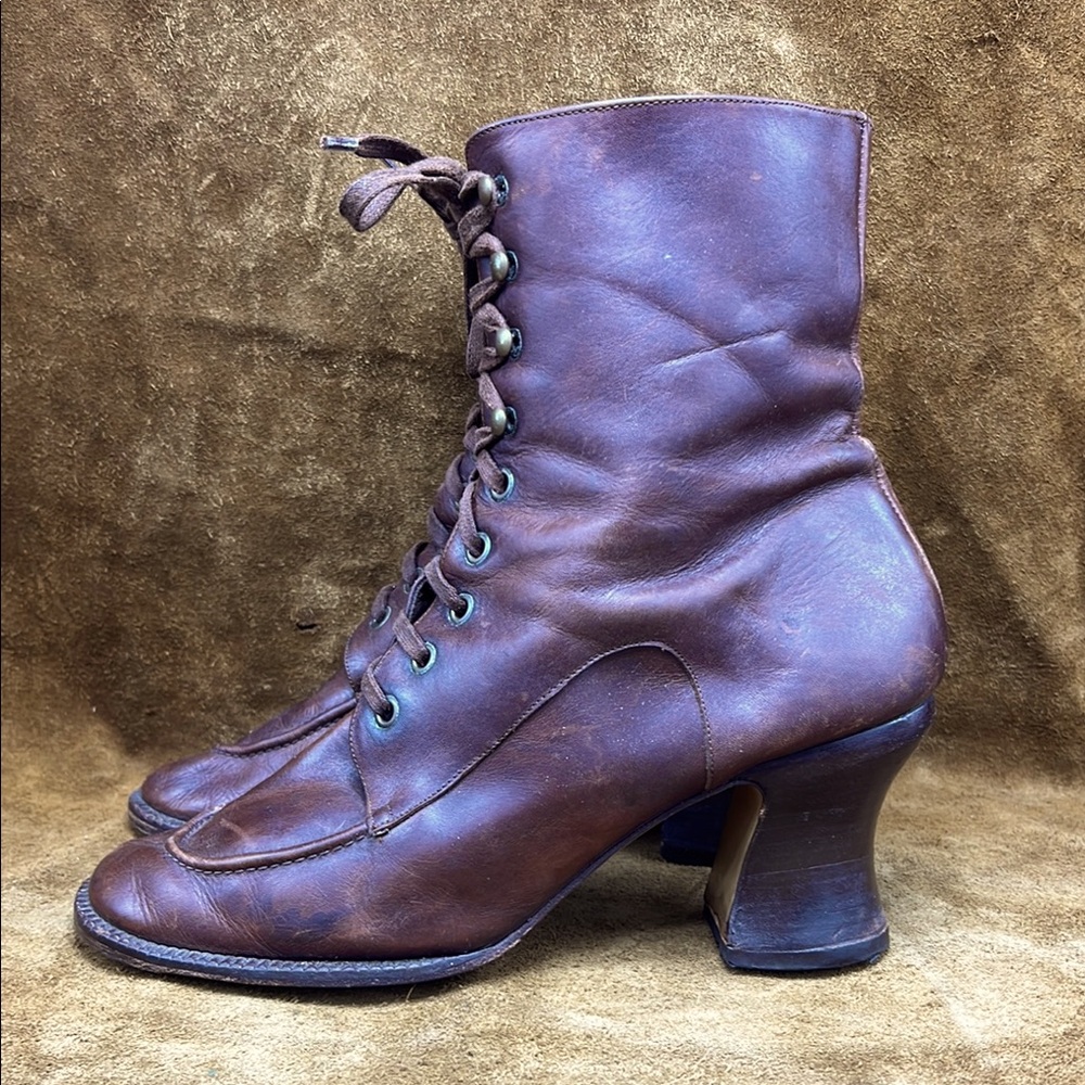 Blay Brown Leather Granny Ankle Boots
